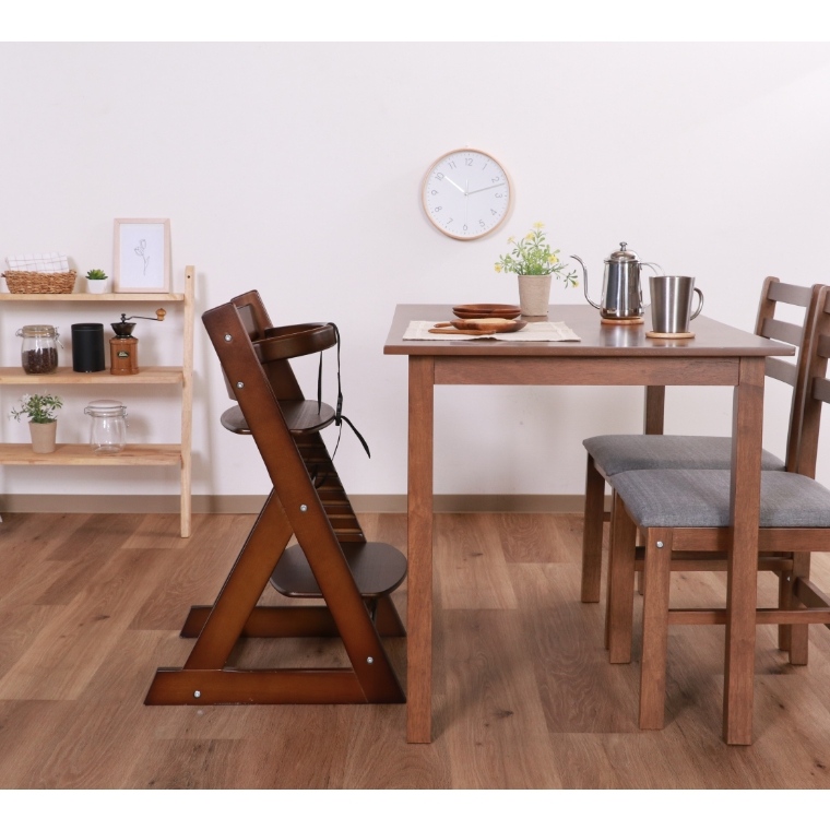 お子様の成長に寄り添うベビー＆キッズチェア 6ヶ月～5歳（ハイチェア