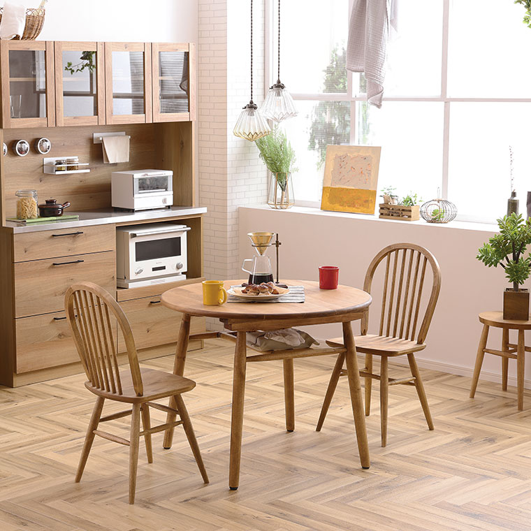 店内展示品★カントリー調ダイニングチェア 北欧 板座 樺材 ナチュラル 椅子 店内展示品☆カントリー調ダイニングチェア 北欧 板座 樺材 ナチュラル