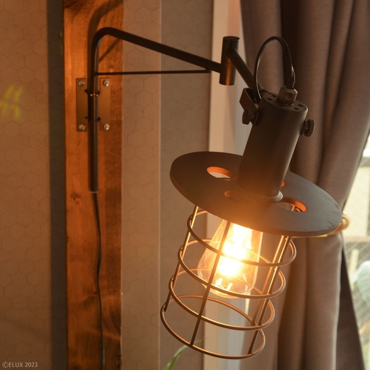 ヴィンテージテイストの1灯アームブラケットライト ZIEKS ジークス