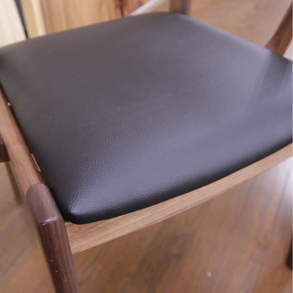 ウォールナット 肘付ダイニングチェア ミミ 家具のホンダ