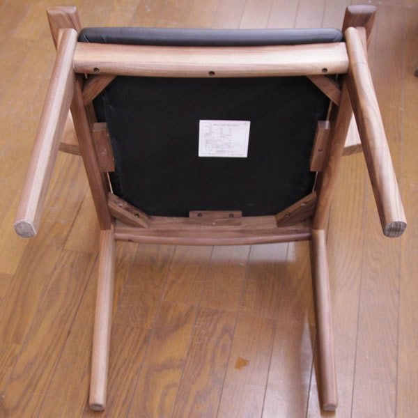 ウォールナット 肘付ダイニングチェア ミミ 家具のホンダ