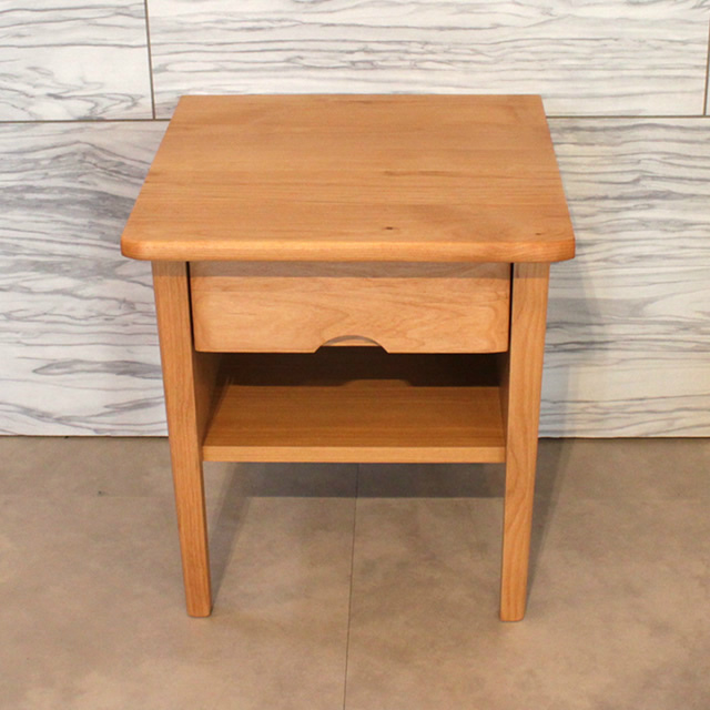 ロースト 40ベッドサイドテーブル ROAST 40 BED SIDE TABLE W40×D40